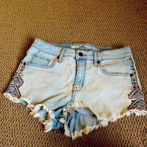 Shorts with Design